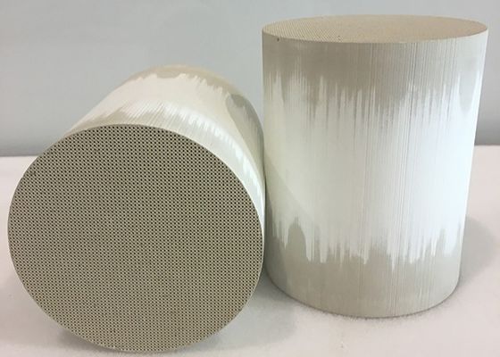 Αγορά High Catalyst Loading Three Way Catalytic Converter for IX35 Car Model with 300-800°C Temperature Range διαδικτυακή κατασκευή