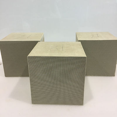 Αγορά Ξύλινος καταλύτης 46 CPSI της OC καταλυτών αερίου ουρών κριτηρίου φούρνων διαδικτυακή κατασκευή