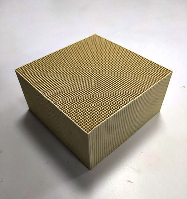 Αγορά Οι πτητικοί οργανικοί καταλύτες 300 οξείδωσης ενώσεων RCO Cpsi αφαιρούν το αέριο αποβλήτων βιομηχανίας διαδικτυακή κατασκευή