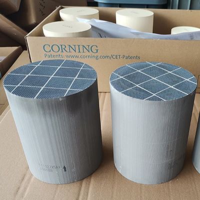 Αγορά Ο μοριακός καταλύτης DPF 400cpsi φίλτρων μηχανών diesel από το αέριο ουρών αφαιρεί το μαύρο καπνό διαδικτυακή κατασκευή